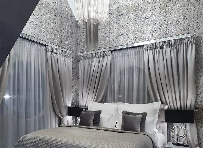 Paloma Hotell